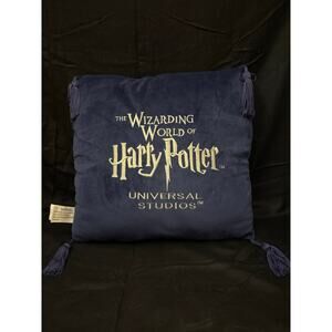 Universal Studios Harry Potter Square Accent Pillow Tasseled Corners